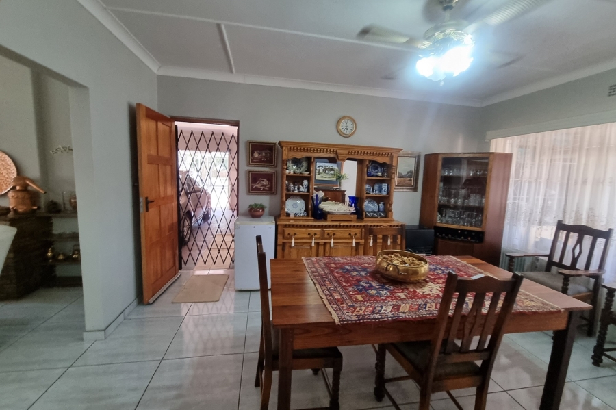 3 Bedroom Property for Sale in Flamwood North West